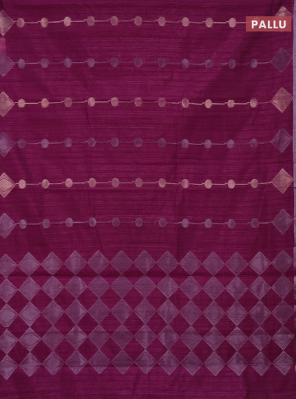 Banarasi semi matka saree purple with silver & gold geometric weaves and zari woven piping border