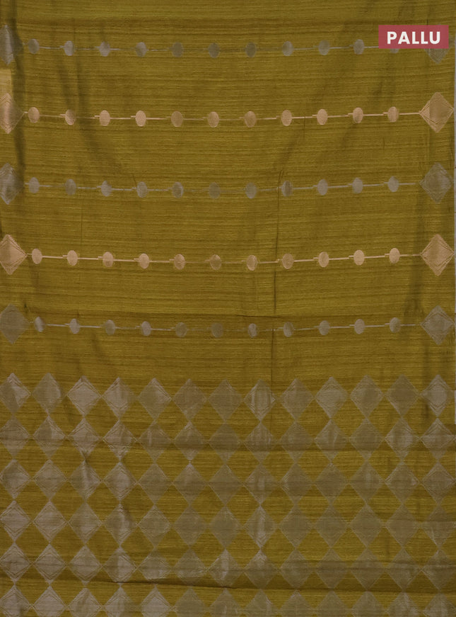 Banarasi semi matka saree mehendi green with silver & gold geometric weaves and zari woven piping border