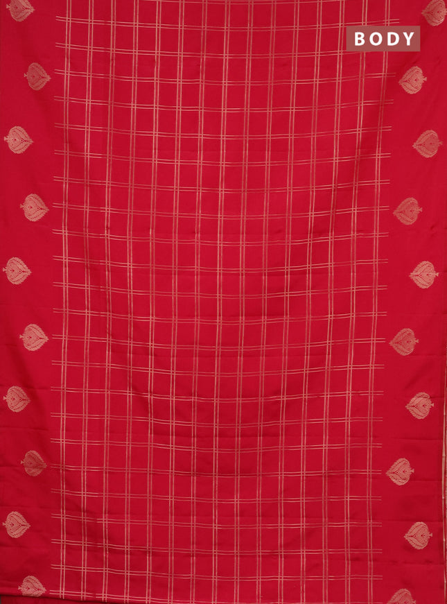 Semi soft silk saree pink with allover zari checked pattern and zari woven butta border