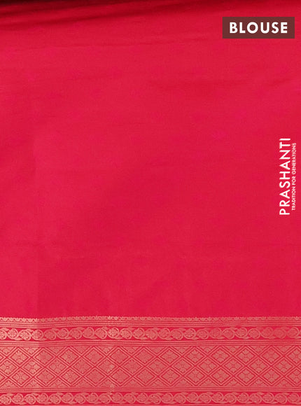Semi soft silk saree pink with allover zari checked pattern and zari woven butta border