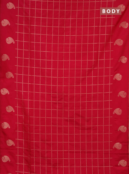Semi soft silk saree pink with allover zari woven checked pattern and zari woven butta border
