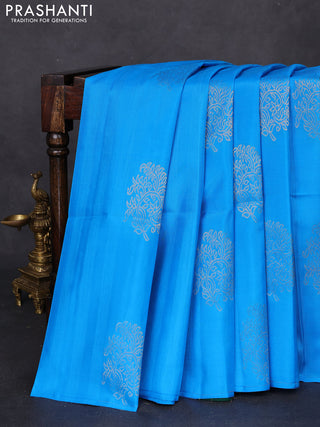 Kanchipuram silk saree cs blue and green with zari woven buttas & jute finish in borderless style