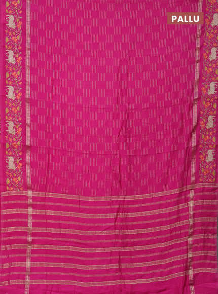 Semi chanderi saree pink with allover zari woven geometric weaves and pichwai embroidery border