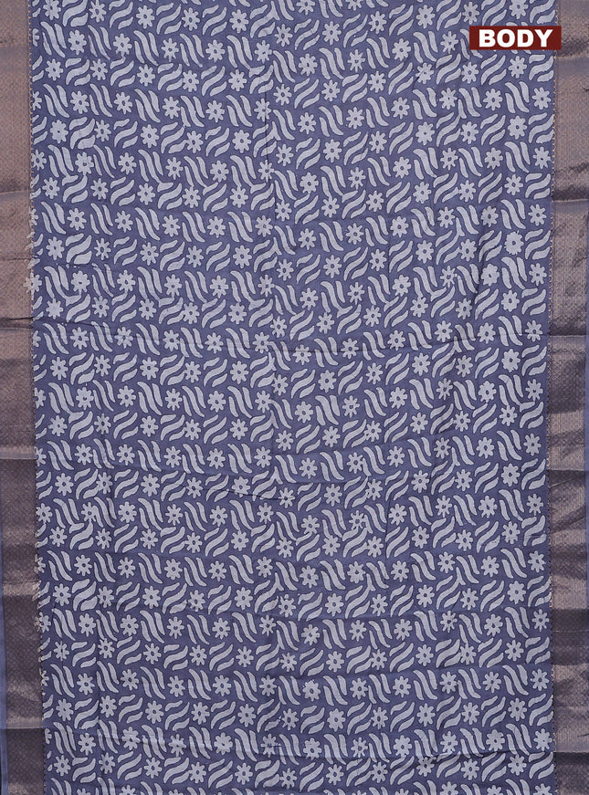 Semi chanderi saree grey and off white with allover batik prints and zari woven border
