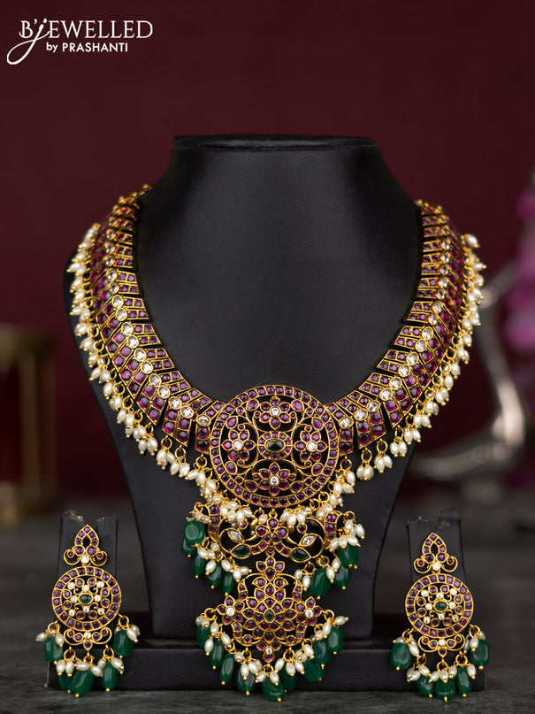 Antique guttapusalu necklace floral design with kemp & cz stones and pearl & green beads hangings