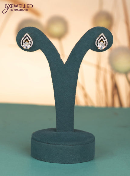 Invisible chain with cz stones