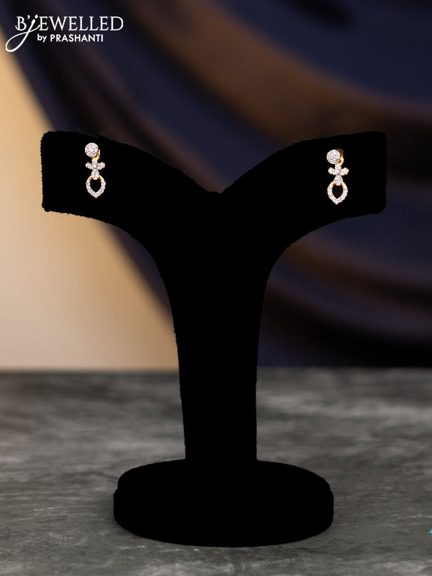 Zircon necklace with cz stones in gold finish