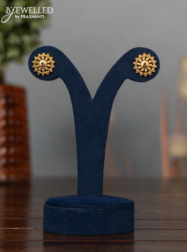 Antique earrings with ruby stone