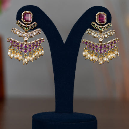 Collection image for: Antique Earring