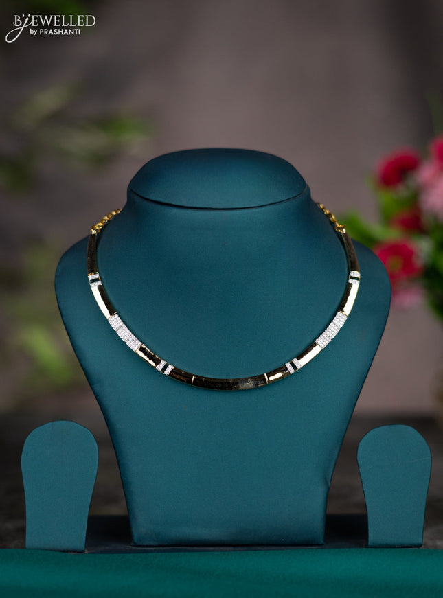 Zircon necklace with cz stones without earrings in gold finish