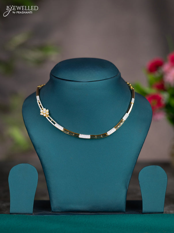 Zircon necklace with cz stones without earrings in gold finish