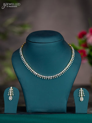 Zircon necklace with cz stones in gold finish