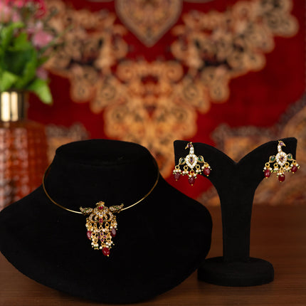 Collection image for: Ring type Choker