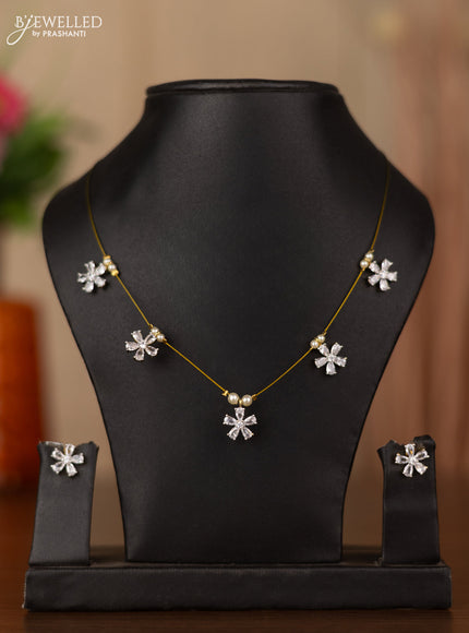 Invisible chain with cz stones in gold finish