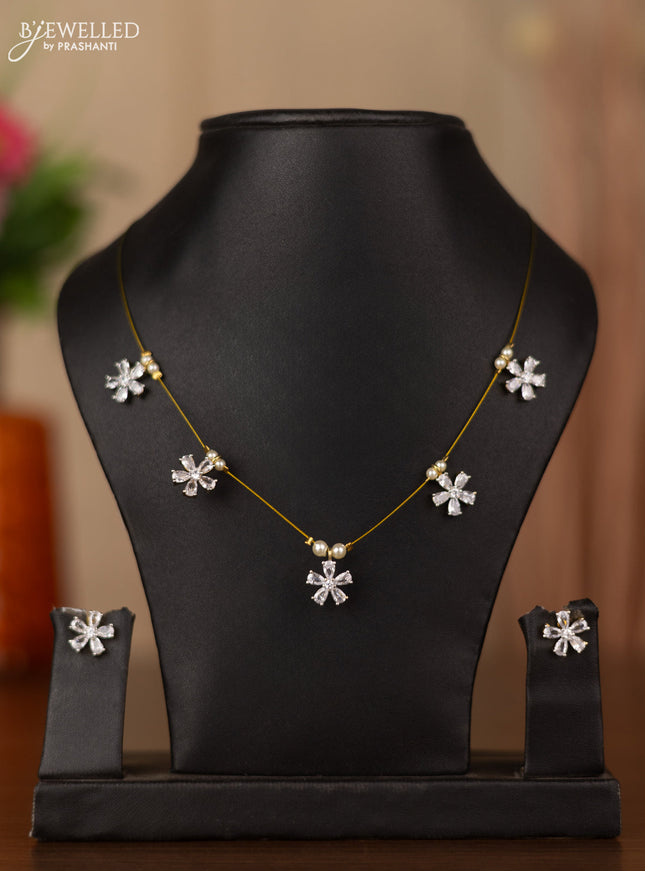 Invisible chain with cz stones in gold finish