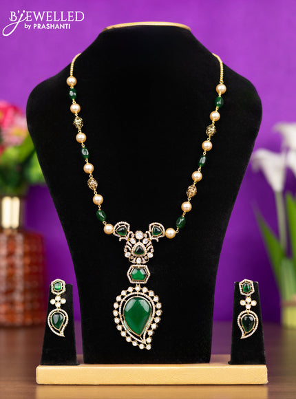 Beaded necklace with emerald & kundan and cz stones