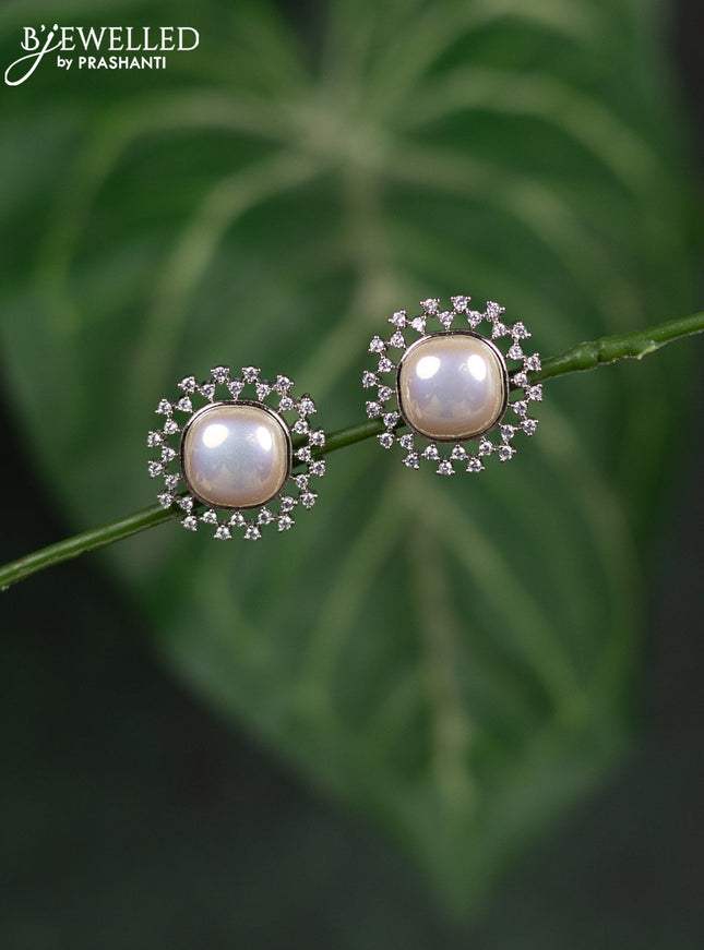 Zircon earrings with cz stones