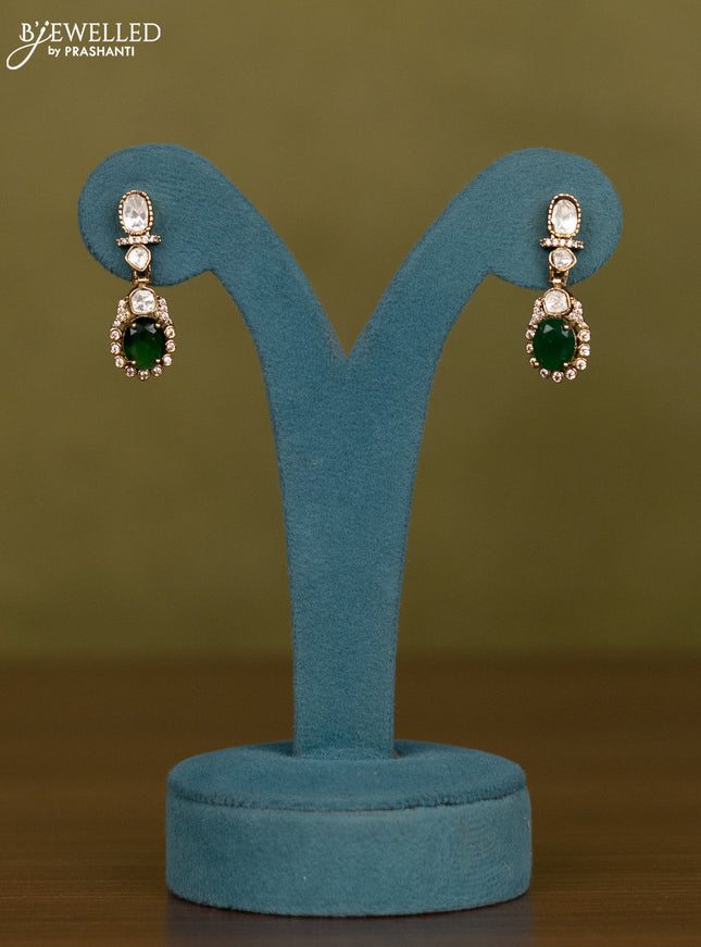 Necklace with emerald and kundan cz stones in victorian finish