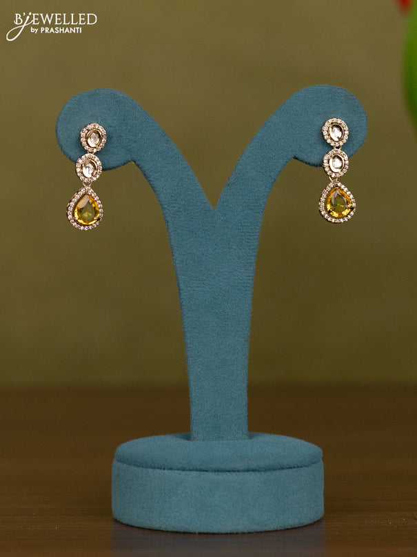 Necklace with yellow & kundan and cz stones in victorian finish