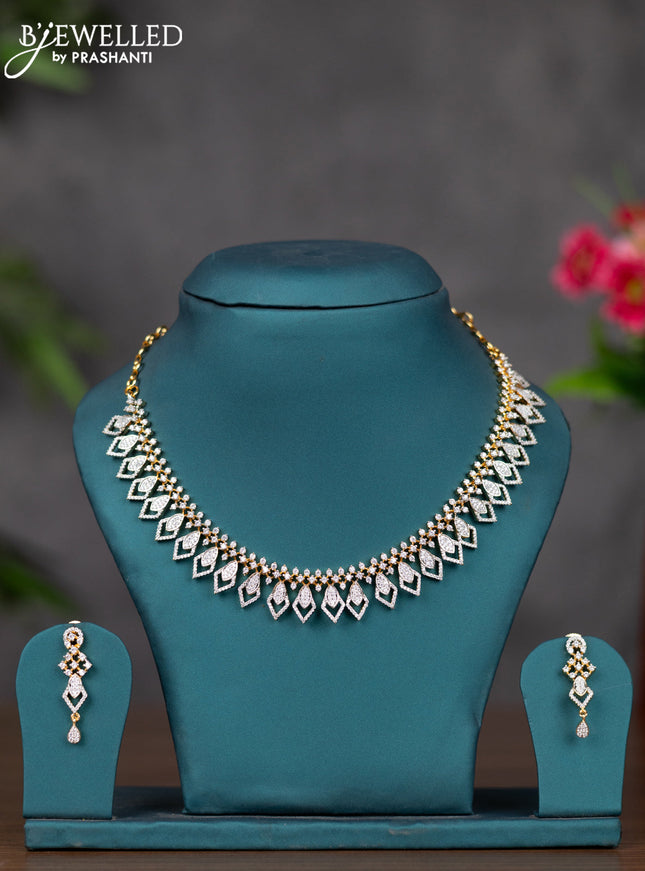 Zircon necklace with cz stones in gold finish