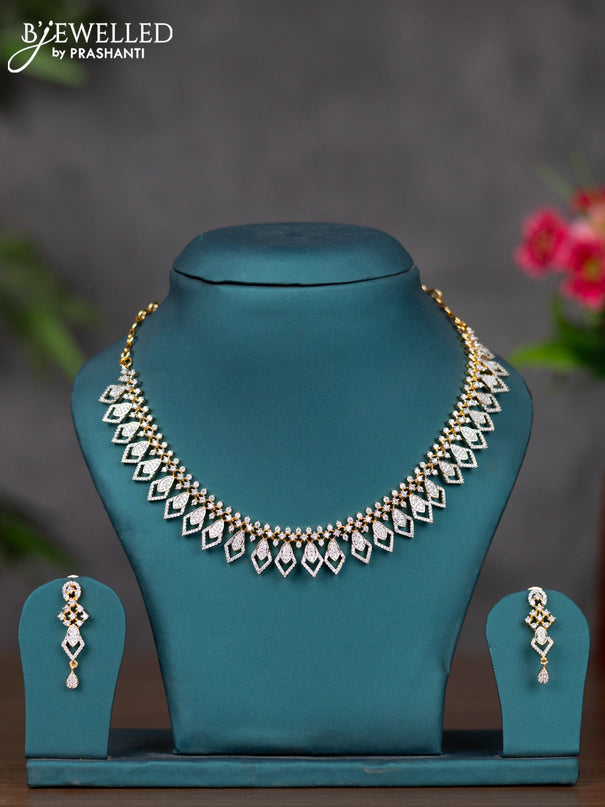 Zircon necklace with cz stones in gold finish