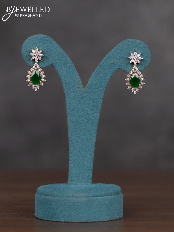 Zircon double layer necklace with emerald and cz stones in gold finish