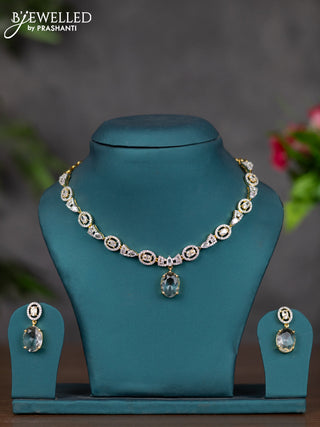 Zircon necklace with cz stones in gold finish