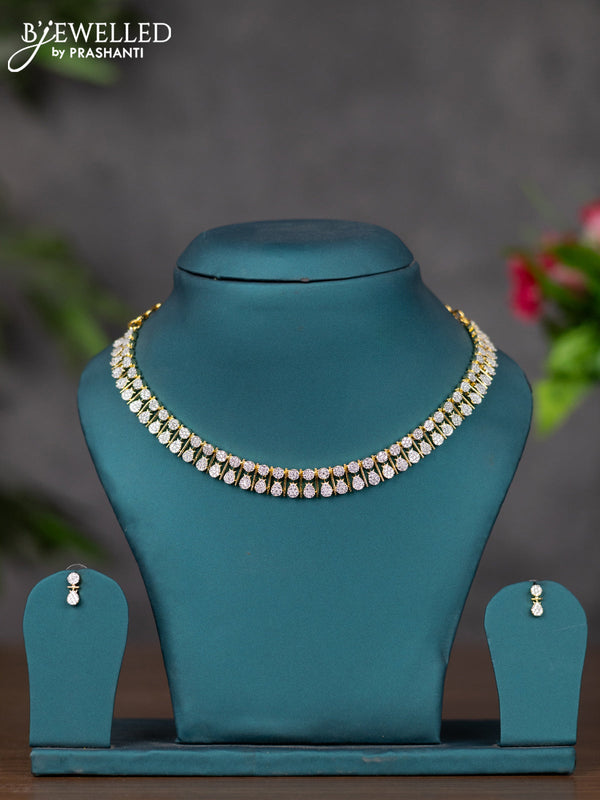 Zircon necklace with cz stones in gold finish