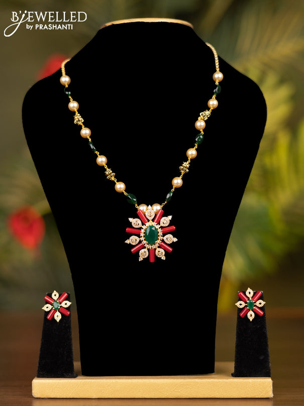 Beaded green necklace with emerald and cz stones