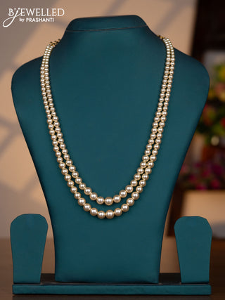 Pearl necklace with double layer