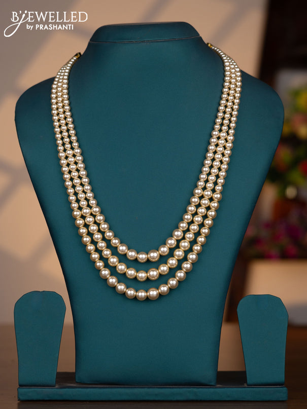 Pearl necklace with triple layer and cz stones
