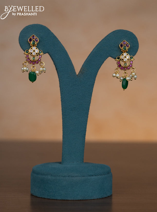 Invisible chain with kemp & cz stones and pearl & green beads hangings