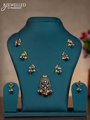 Invisible chain with kemp & kundan stones and pearl & pink beads hangings