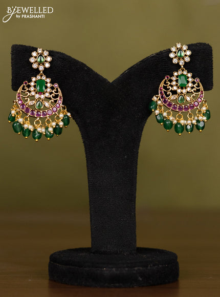 Antique necklace with kemp & kundan stones and pearl & green beads hangings