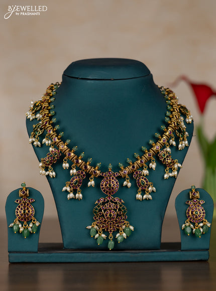 Antique guttapusalu necklace with kemp stones and pearl & mint green beads hangings