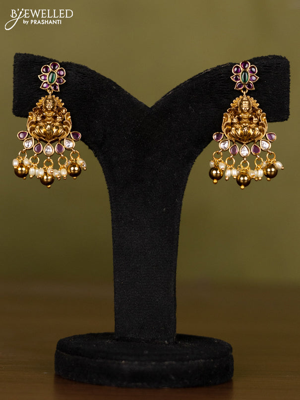Antique necklace with kemp & kundan stones and pearl & golden beads hangings