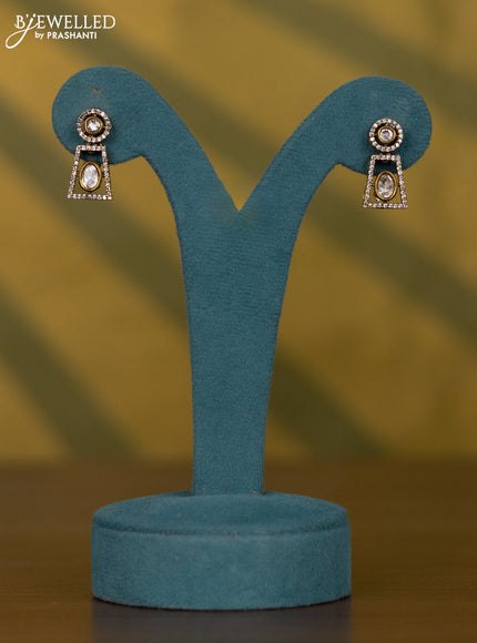 Necklace with kundan and cz stones in victorian finish