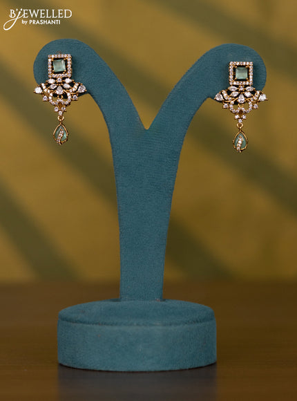 Necklace with mint green & cz stones and pearl in victorian finish