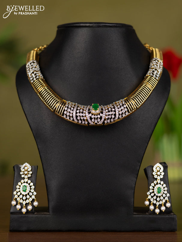 Zircon necklace with cz stones in gold finish