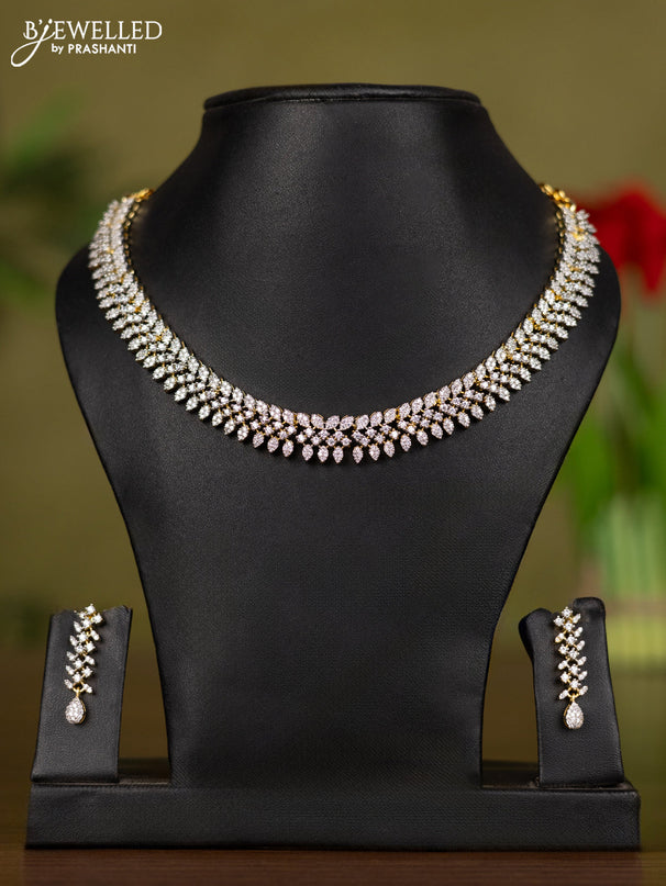 Zircon necklace with cz stones in gold finish