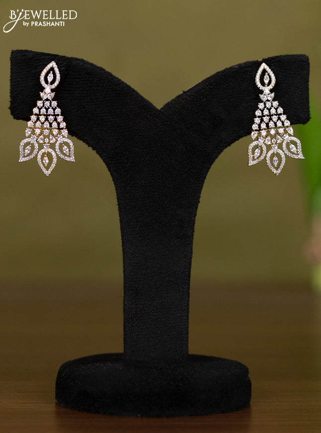 Zircon necklace manga pattern with cz stones in gold finish