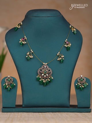 Inivisible chain lotus design in kemp stones and green & pearl hangings