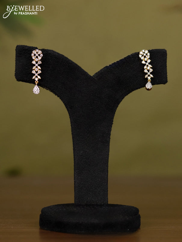 Zircon necklace with cz stones in gold finish