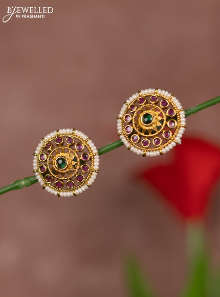 Antique earring circle design in kemp stones and white beads