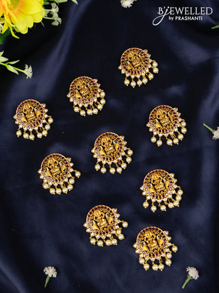 Jada billai with 9 pieces lakshmi style deisgn in multicolor kemp stones and pearl hanging