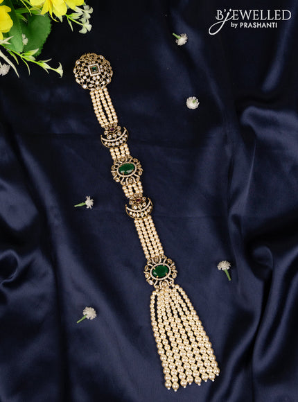 Jada billai with 4 layer pearls and pendants in white and multicolor kemp stones