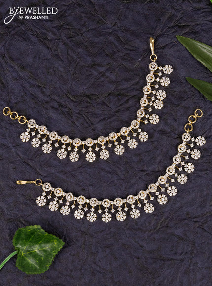 Antique zircon maatal in circle design in cz stones