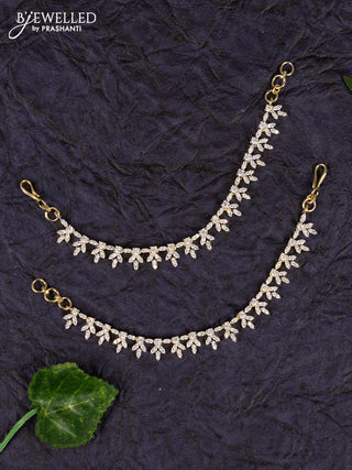 Antique zircon maatal in leaf design in cz stones