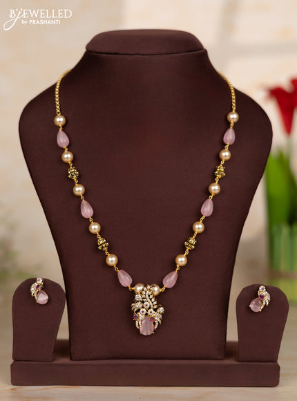 Beaded pink necklace with parrot design in victorian finish