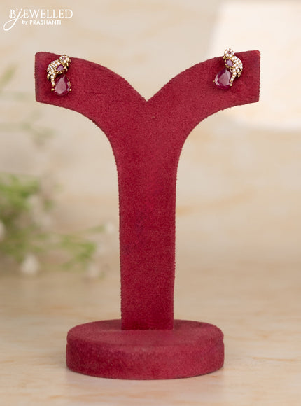 Beaded maroon necklace with parrot design in cz stone